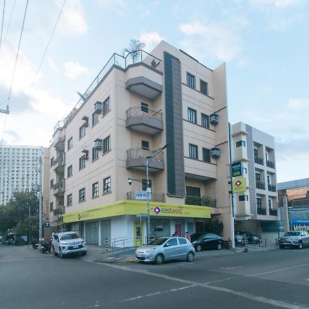 Urbanview At Evangelista Street Makati Makati City Exterior photo