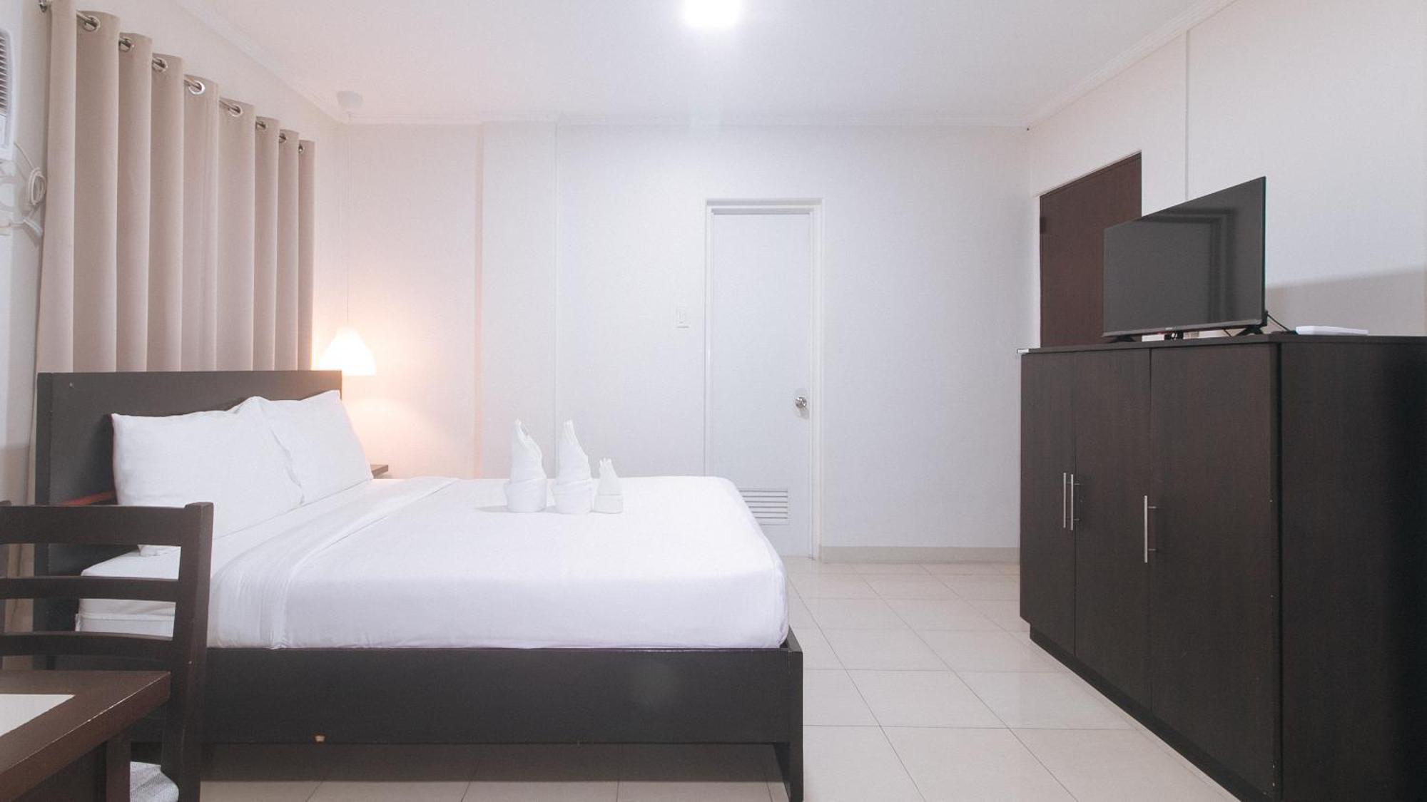 Urbanview At Evangelista Street Makati Makati City Exterior photo